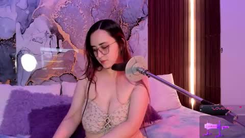 Mey online show from 4, 11, 2025