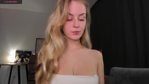 Snapshot of alice_dias chatting on 11, 2, 2025 alice_dias online show from 11, 2, 2025