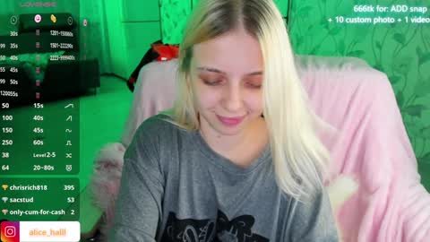 alice_halle online show from 8, 12, 2024