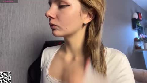 Snapshot of alice_hetfield chatting on 13, 10, 2025 My name is Alice find out about me in the Fansly  online show from 13, 10, 2025