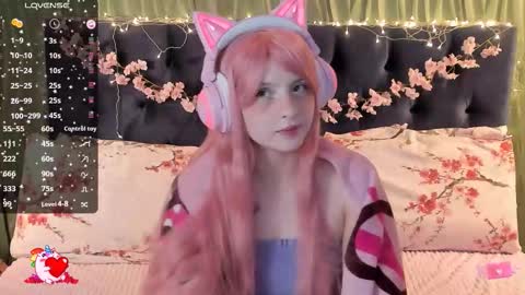 Snapshot of alice_langley chatting on 24, 9, 2025 Alice 3 online show from 24, 9, 2025