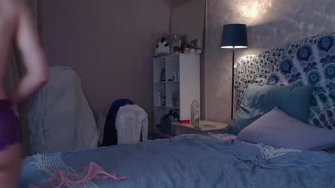 Alice love fuck online show from 18, 1, 2025