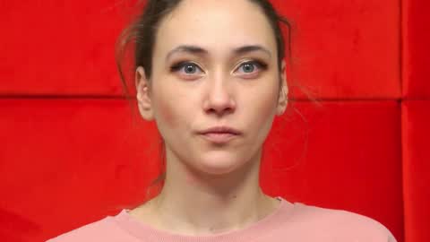 Snapshot of alice_munro chatting on 18, 1, 2025 AliceMunro online show from 18, 1, 2025