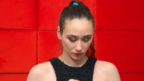 Snapshot of alice_munro chatting on 26, 1, 2025 AliceMunro online show from 26, 1, 2025