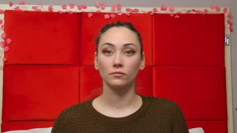 Snapshot of alice_munro chatting on 4, 3, 2025 AliceMunro online show from 4, 3, 2025