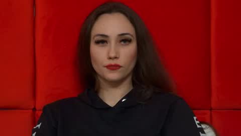 Snapshot of alice_munro chatting on 12, 3, 2025 AliceMunro online show from 12, 3, 2025