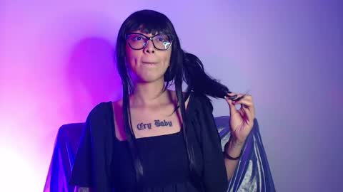      online show from 23, 12, 2025