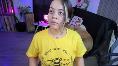 Snapshot of alice_star7 chatting on 4, 1, 2025 Alice online show from 4, 1, 2025