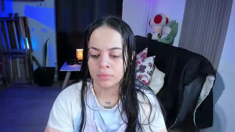 Snapshot of alice_star7 chatting on 7, 1, 2025 Alice online show from 7, 1, 2025