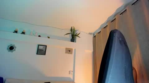 Snapshot of alice_thompsonx chatting on 4, 8, 2026 Alice thompsonx online show from 4, 8, 2026
