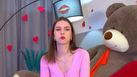 Snapshot of aliceatkin chatting on 8, 2, 2026 Alice online show from 8, 2, 2026