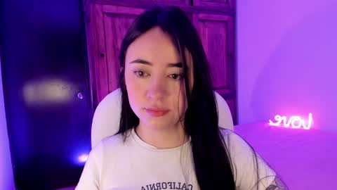 Snapshot of alicee_2 chatting on 12, 12, 2024 Aliceee  ..   97YP9VWGZHrefnav wishlist lists 1 online show from 12, 12, 2024