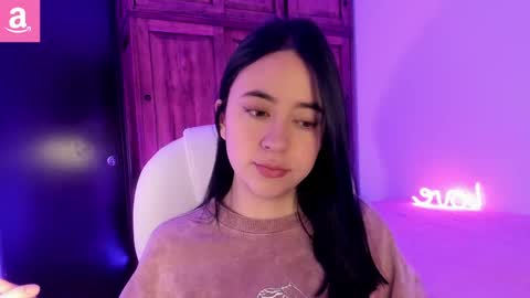 Snapshot of alicee_2 chatting on 1, 3, 2025 Aliceee  ..   97YP9VWGZHrefnav wishlist lists 1 online show from 1, 3, 2025
