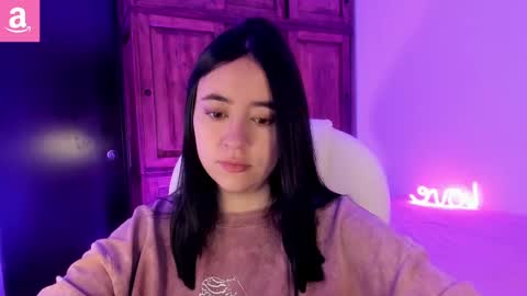 Snapshot of alicee_2 chatting on 3, 3, 2025 Aliceee  ..   97YP9VWGZHrefnav wishlist lists 1 online show from 3, 3, 2025