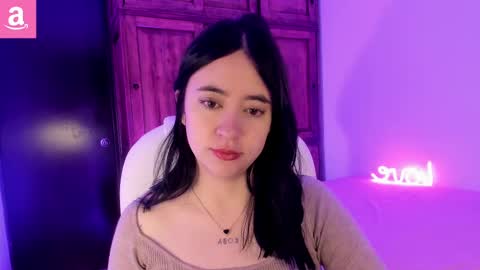 Snapshot of alicee_2 chatting on 4, 3, 2025 Aliceee  ..   97YP9VWGZHrefnav wishlist lists 1 online show from 4, 3, 2025