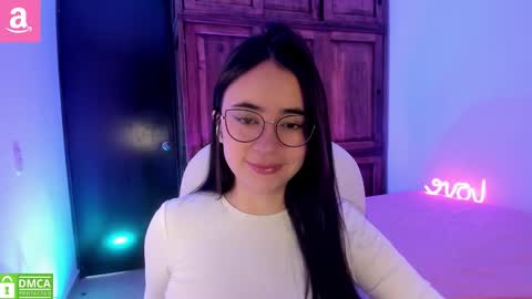 Snapshot of alicee_2 chatting on 11, 9, 2025 Aliceee  ..   97YP9VWGZHrefnav wishlist lists 1 online show from 11, 9, 2025