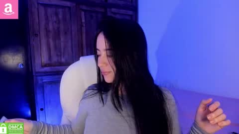 Snapshot of alicee_2 chatting on 27, 10, 2025 Aliceee  ..   97YP9VWGZHrefnav wishlist lists 1 online show from 27, 10, 2025