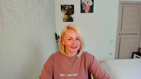Snapshot of alicee__grace chatting on 17, 7, 2026 Alicee online show from 17, 7, 2026