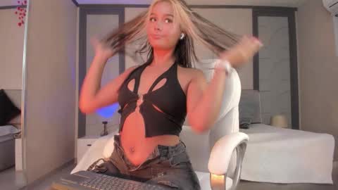 alicee_clark_ online show from 28, 2, 2026