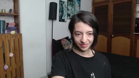 alicee_logan_ online show from 5, 2, 2026