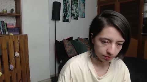 alicee_logan_ online show from 11, 2, 2026