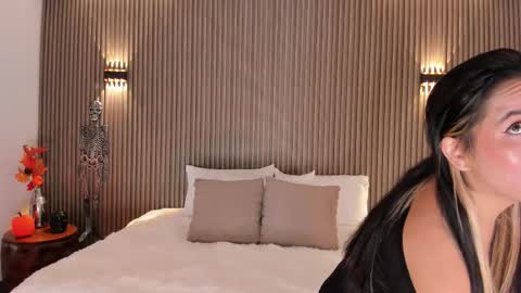 Alice  online show from 25, 10, 2025