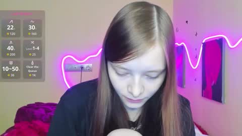 Snapshot of alicehariss chatting on 14, 9, 2025 Alie online show from 14, 9, 2025