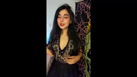 Alicekingdom online show from 11, 1, 2026