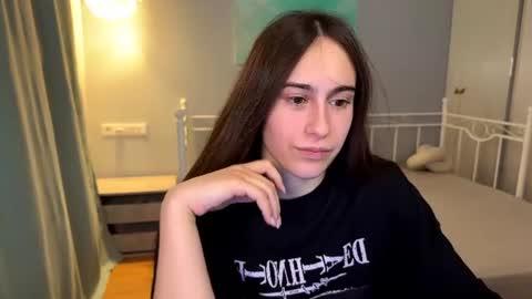 alicekollt online show from 4, 7, 2026