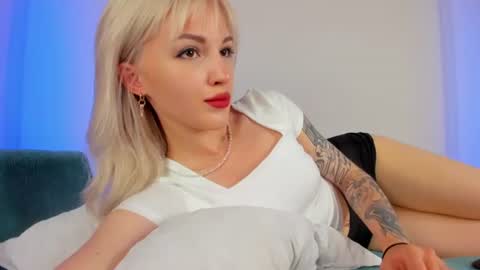 Snapshot of alicemonro chatting on 12, 7, 2026 alicemonro online show from 12, 7, 2026