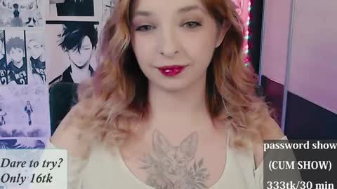 aliceriddle1 online show from 12, 4, 2026