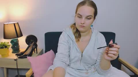 alicesensitive online show from 20, 11, 2025