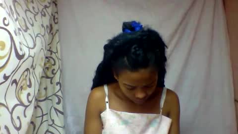 Snapshot of alicia9794 chatting on 7, 6, 2026 alicia9794 online show from 7, 6, 2026