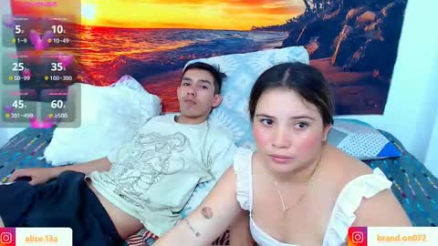 CATALINA Y ANDRES online show from 22, 1, 2025