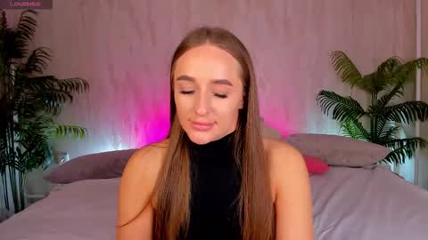 Mia online show from 29, 9, 2025