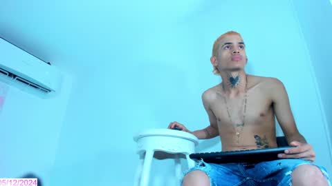 Alicia  online show from 5, 12, 2024