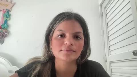 Snapshot of alicie_ebony1 chatting on 17, 12, 2024 luisa online show from 17, 12, 2024