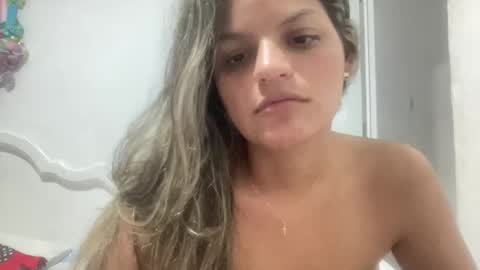 Snapshot of alicie_ebony1 chatting on 22, 12, 2024 luisa online show from 22, 12, 2024