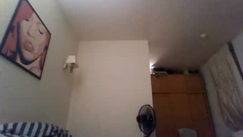 alien_alien online show from 9, 8, 2026