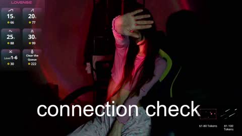 Snapshot of alien_art_lover chatting on 29, 1, 2025 Mia online show from 29, 1, 2025