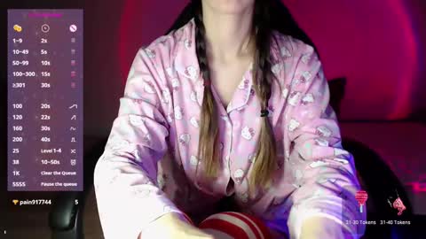 Snapshot of alien_art_lover chatting on 12, 2, 2025 Mia online show from 12, 2, 2025