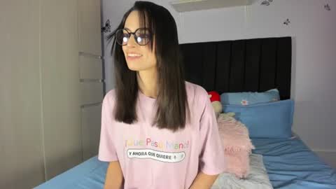 Snapshot of alien_universe chatting on 14, 6, 2026 Aiko Independent Model online show from 14, 6, 2026