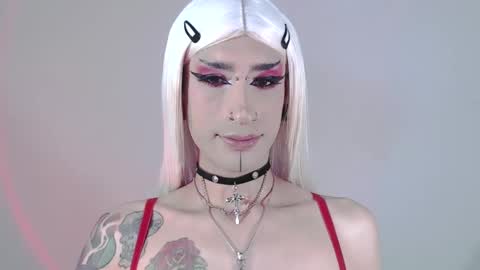 Snapshot of alienexxx chatting on 27, 2, 2025 online show from 27, 2, 2025