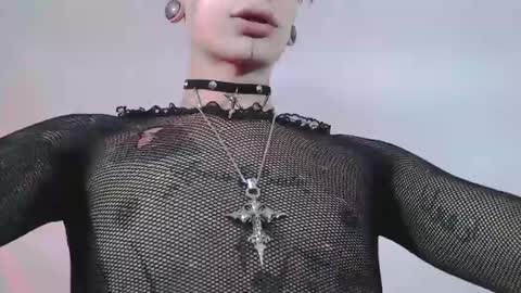 Snapshot of alienexxx chatting on 1, 3, 2025 online show from 1, 3, 2025