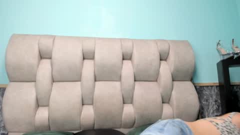 Alice online show from 12, 1, 2025