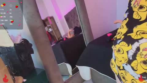 Snapshot of aliice_reed chatting on 5, 10, 2025 Aliice Reed online show from 5, 10, 2025
