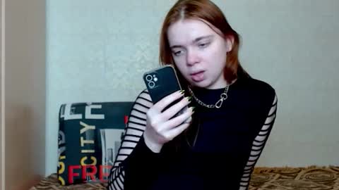 Snapshot of aliiice_stone chatting on 5, 2, 2026 Alice online show from 5, 2, 2026