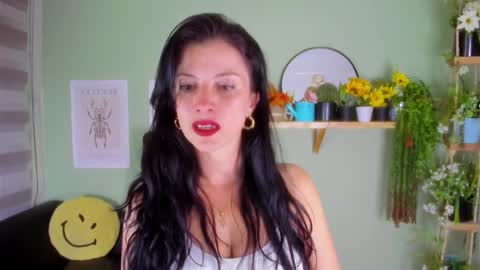 Snapshot of aliiz_01 chatting on 21, 12, 2024 Camii online show from 21, 12, 2024