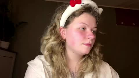 Alina online show from 22, 4, 2026