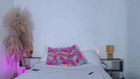 lili online show from 16, 2, 2025